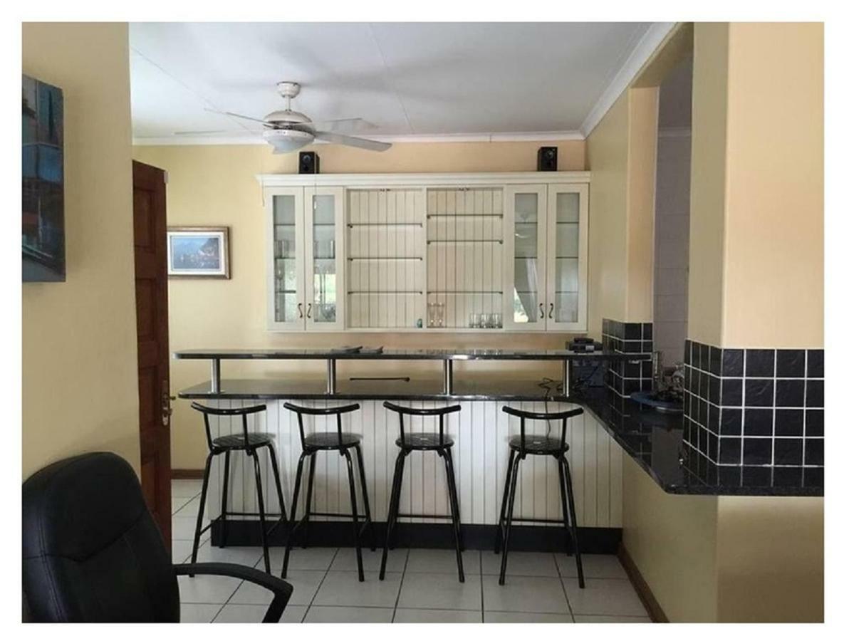 Lala Bela Guest House Екстер'єр фото